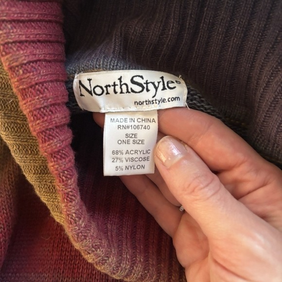 Vintage Colorful Ombre Gradient Poncho Southwestern Boho 90s Cable Knit OS Cape - Picture 4 of 6